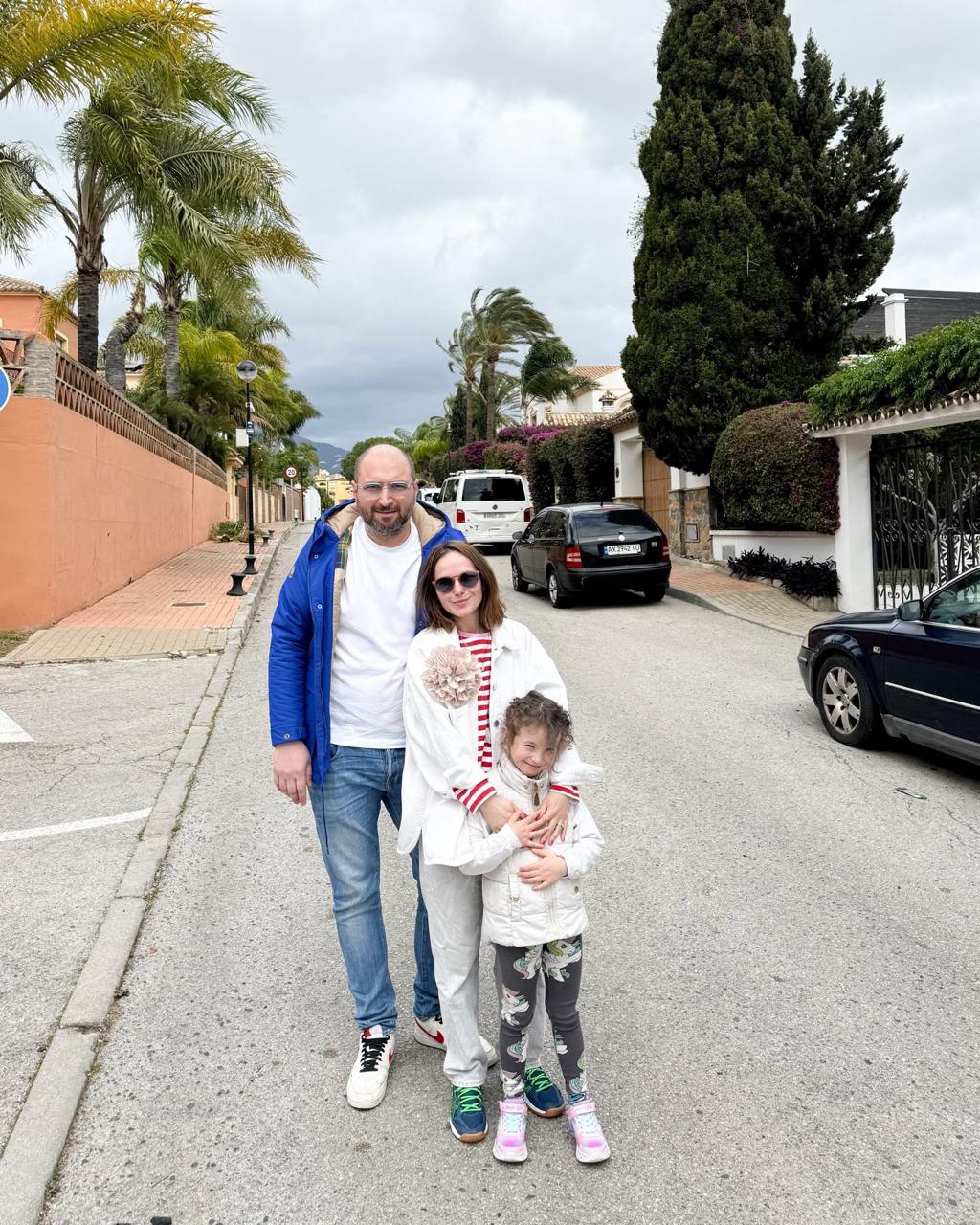El equipo de San Pedro Studio en San Pedro de Alcántara